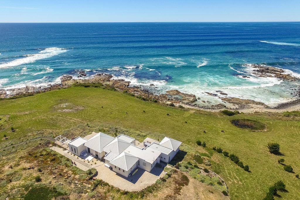 Saltwater - Absolute Oceanfront, Fire Pits, Some Villas With Hot Tubs And Sauna Falmouth Cameră foto
