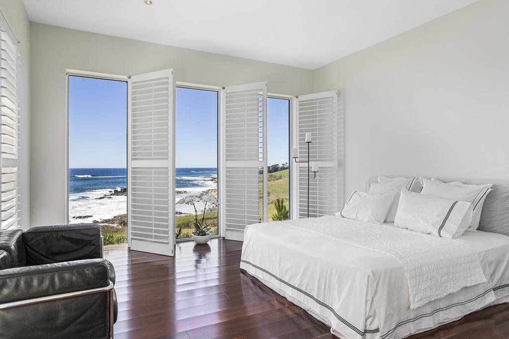 Saltwater - Absolute Oceanfront, Fire Pits, Some Villas With Hot Tubs And Sauna Falmouth Cameră foto